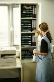 Büroreinigung Altglienicke